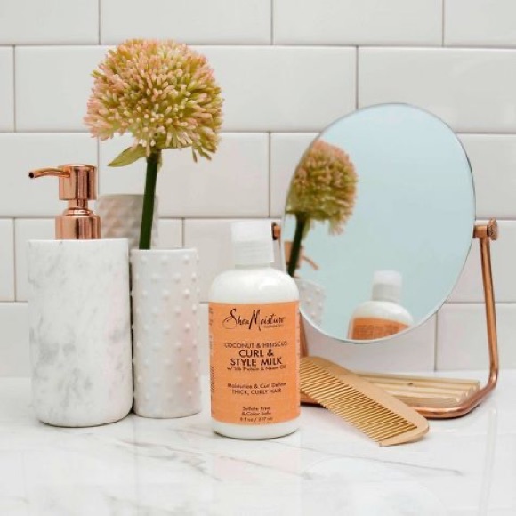 Shea Moisture curl & style milk - Picture 3 of 8